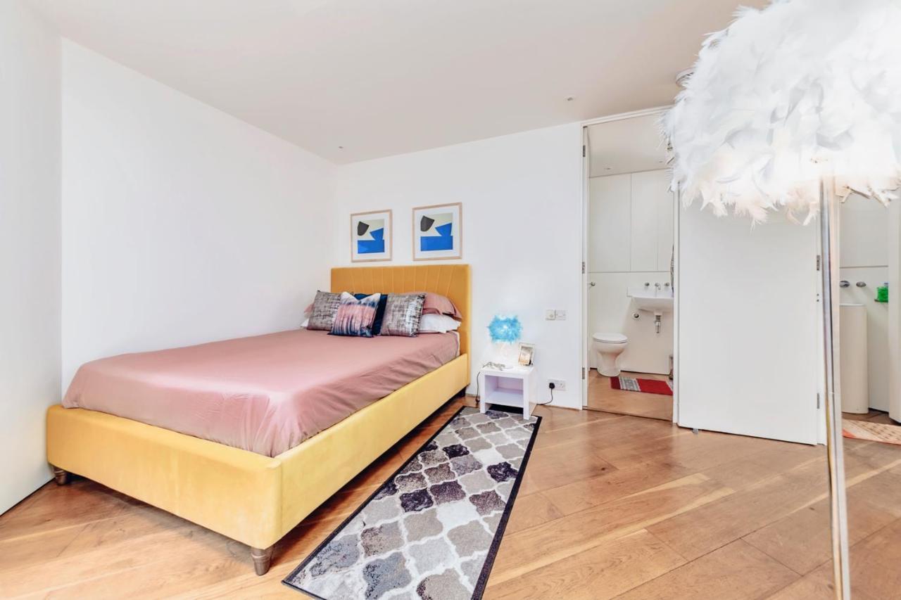 Interior-Designer Apartment With 2 Terraces London Exteriör bild